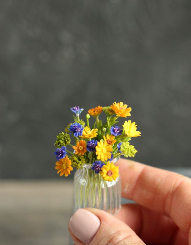 Summer collapsible bouquet with cornflowers