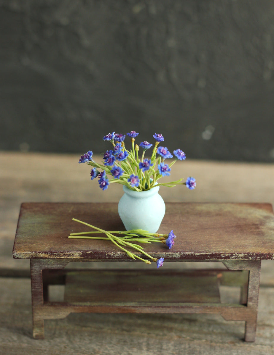 *             Bouquet of cornflowers. Miniature 1:12