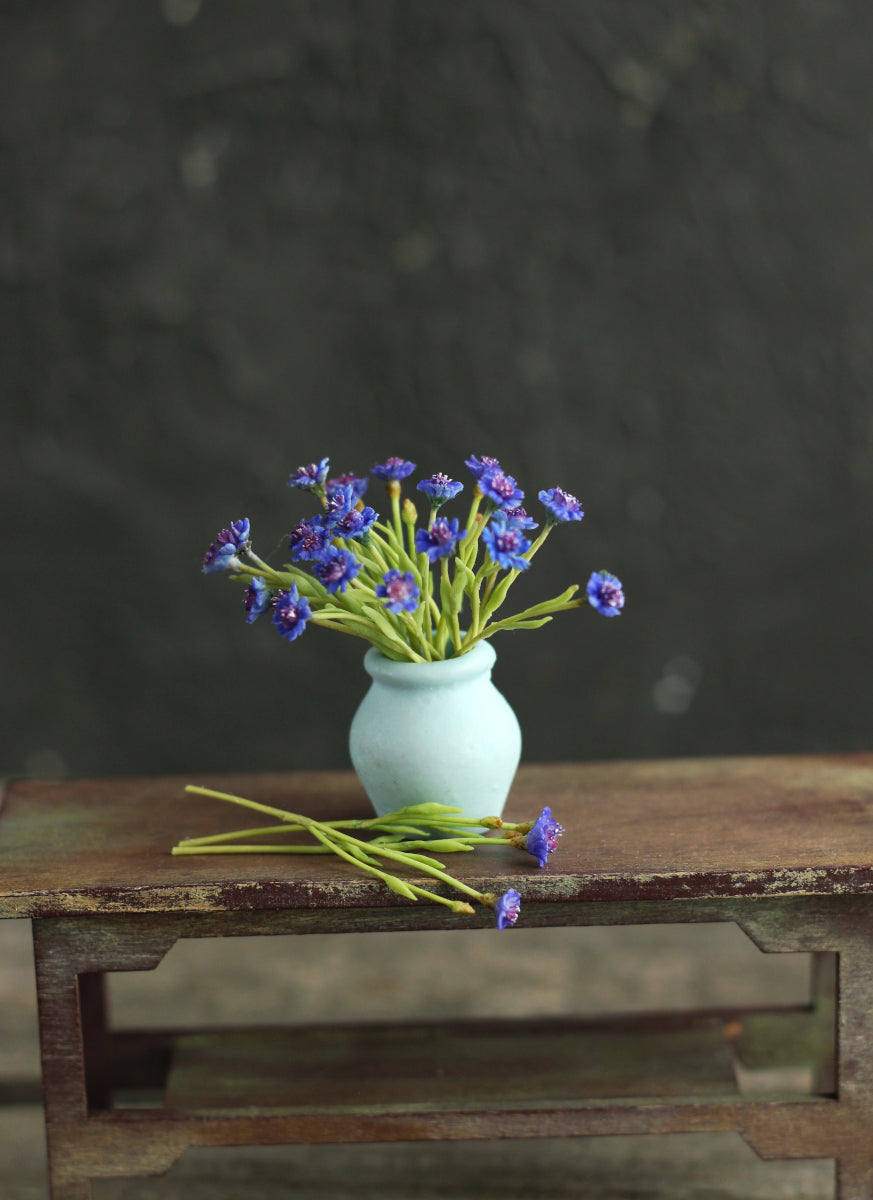 *             Bouquet of cornflowers. Miniature 1:12