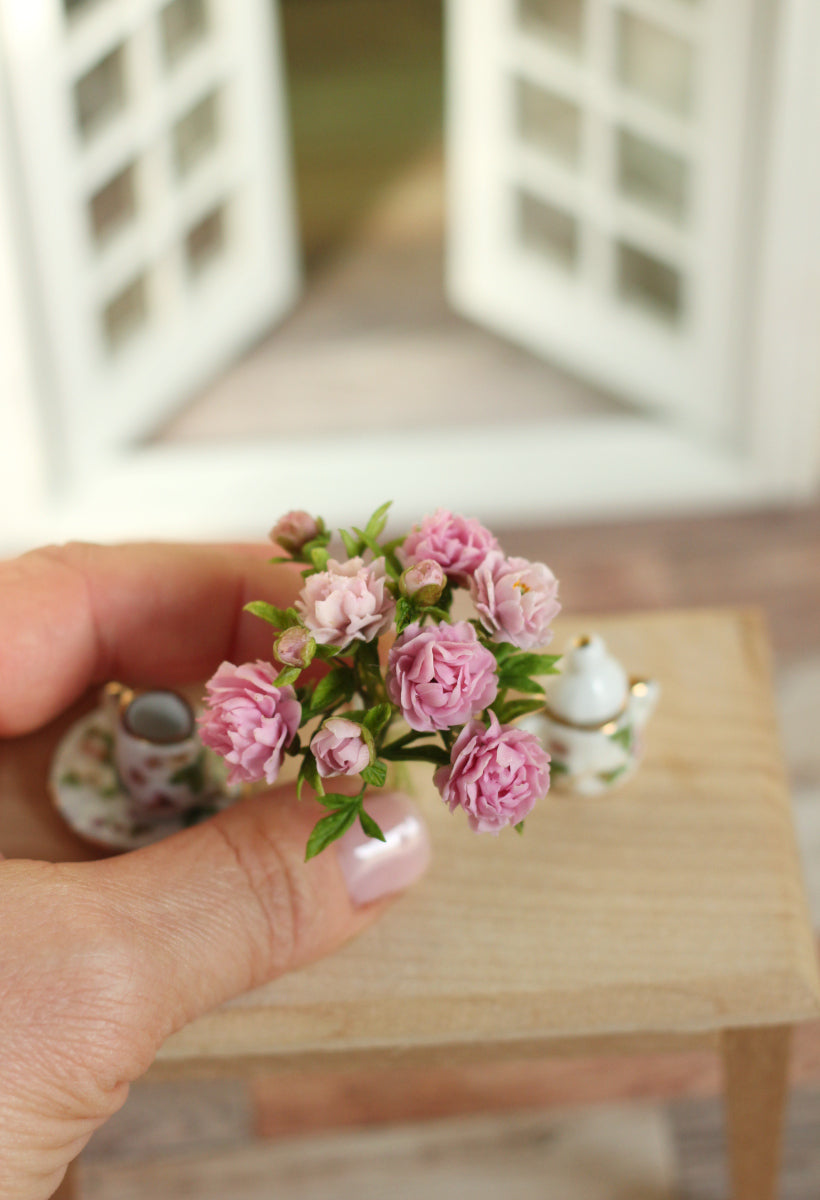 Bouquet of pink peonies. Miniature 1:12