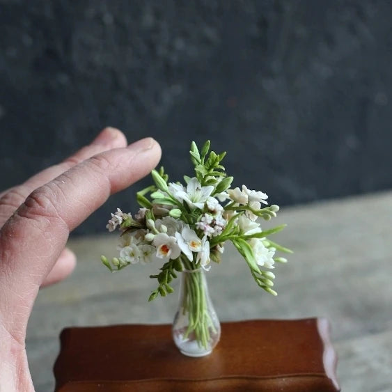 Bouquet in white