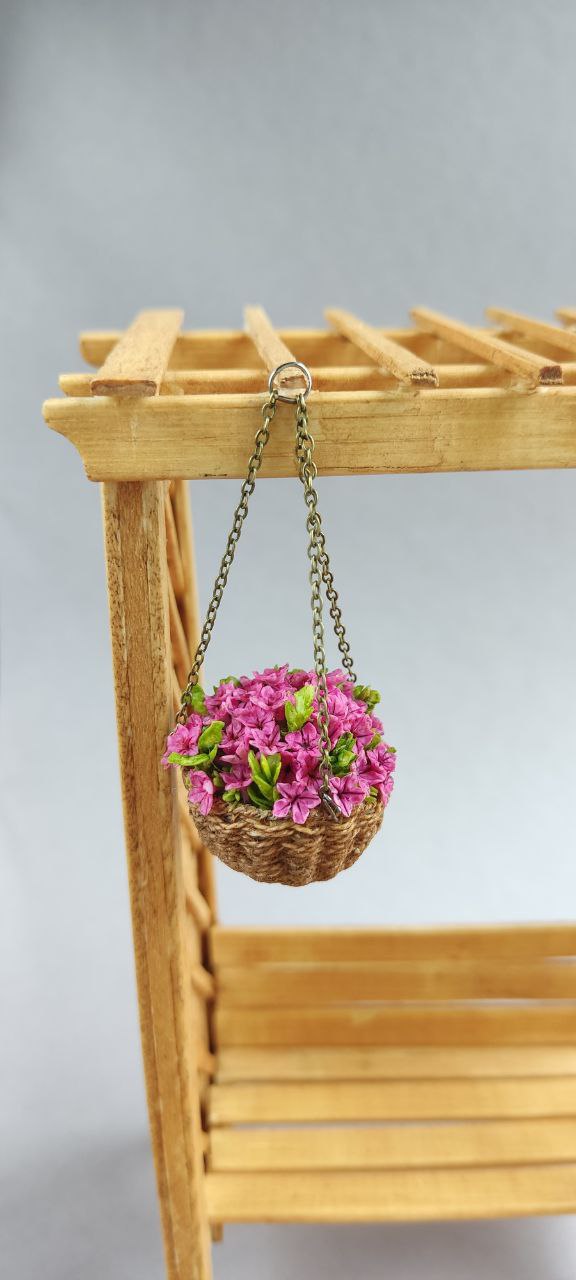 Basket with petunia