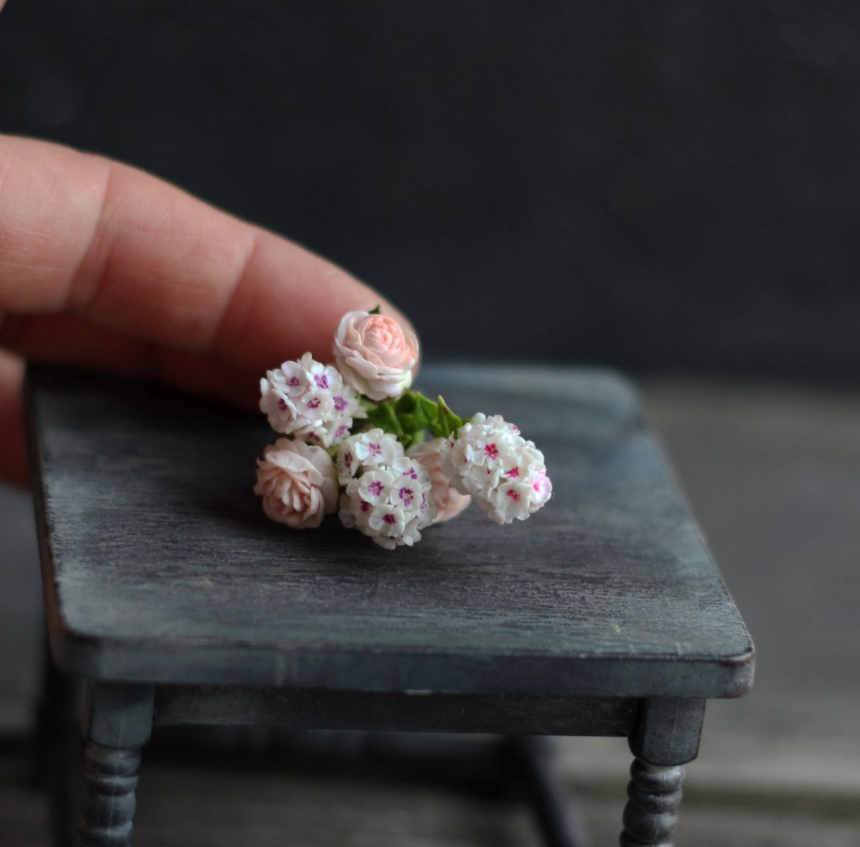 *     Phlox and roses