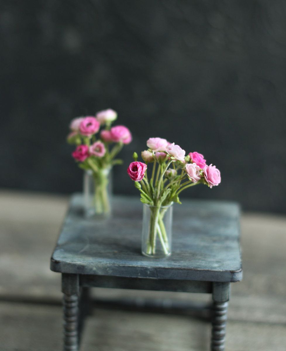 Bouquet of ranunculus. Miniature 1:12