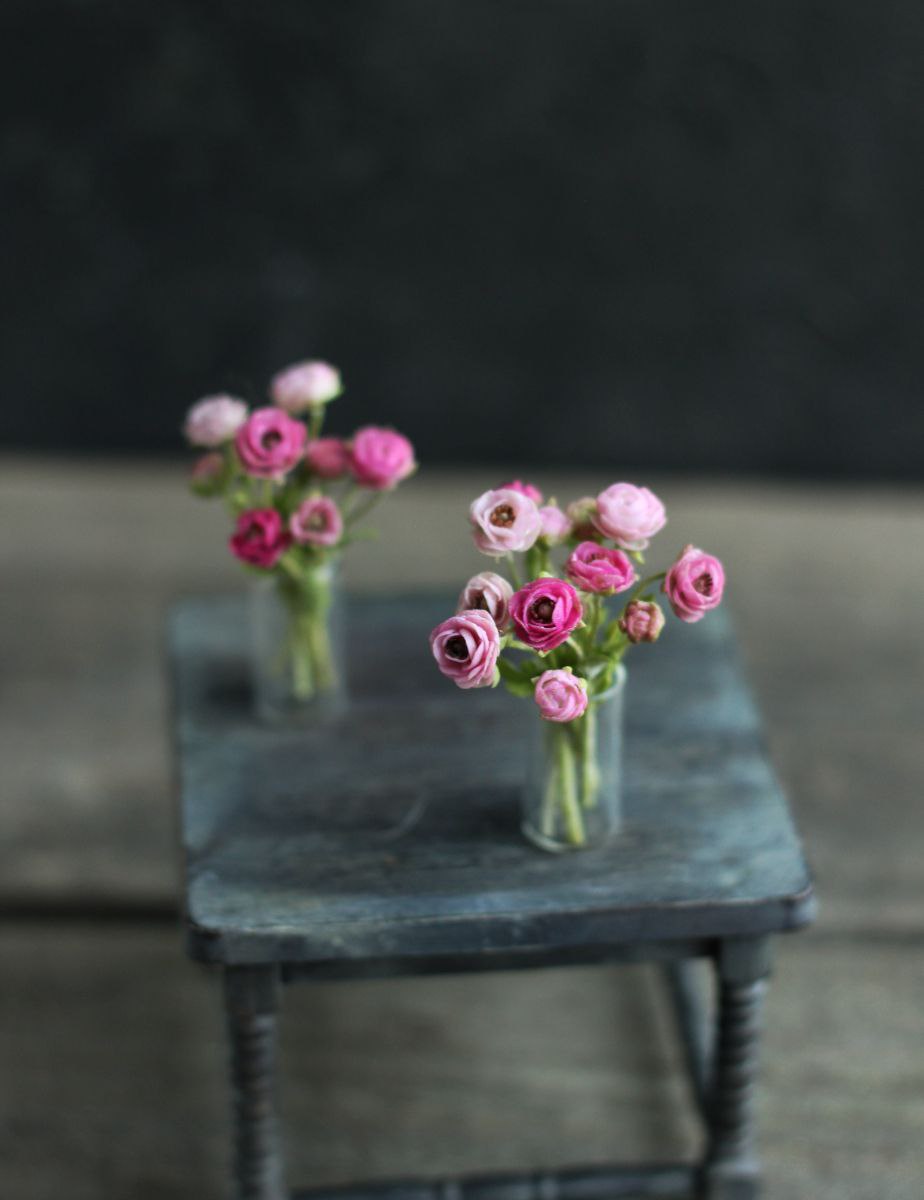 Bouquet of ranunculus. Miniature 1:12