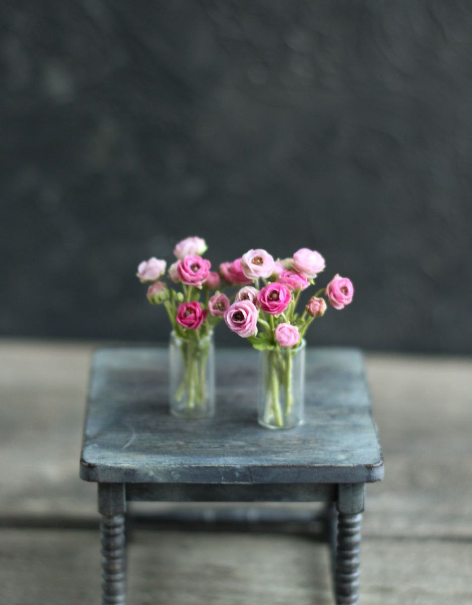 Bouquet of ranunculus. Miniature 1:12