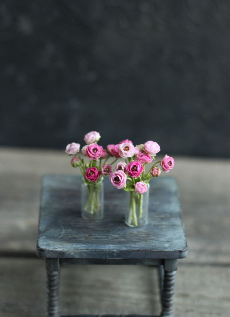 Bouquet of ranunculus. Miniature 1:12