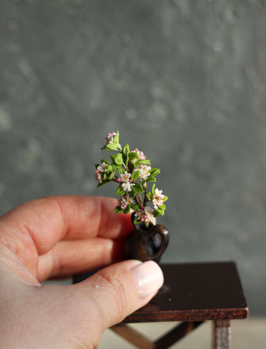 Branch of a blossoming apple tree. Miniature 1:12