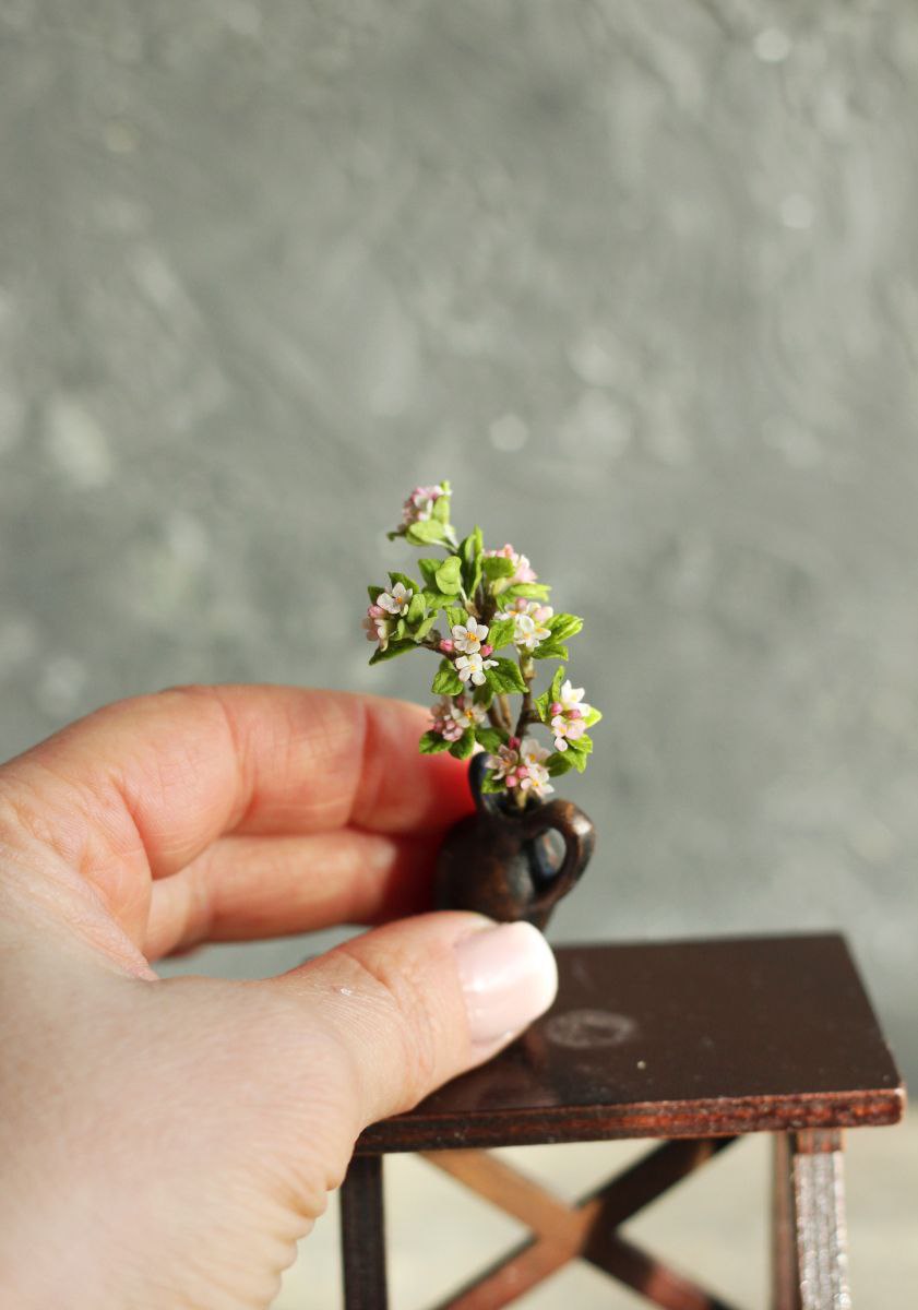 Branch of a blossoming apple tree. Miniature 1:12