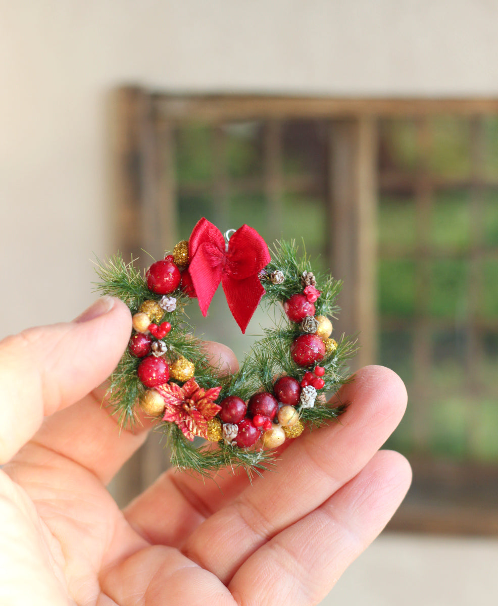 Christmas wreath for dollhouse 1:12