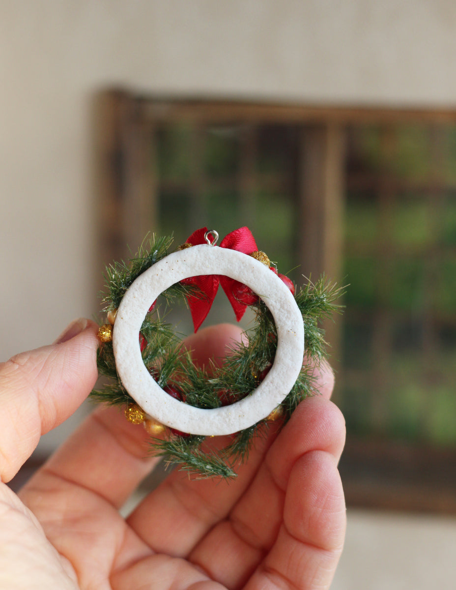 Christmas wreath for dollhouse 1:12