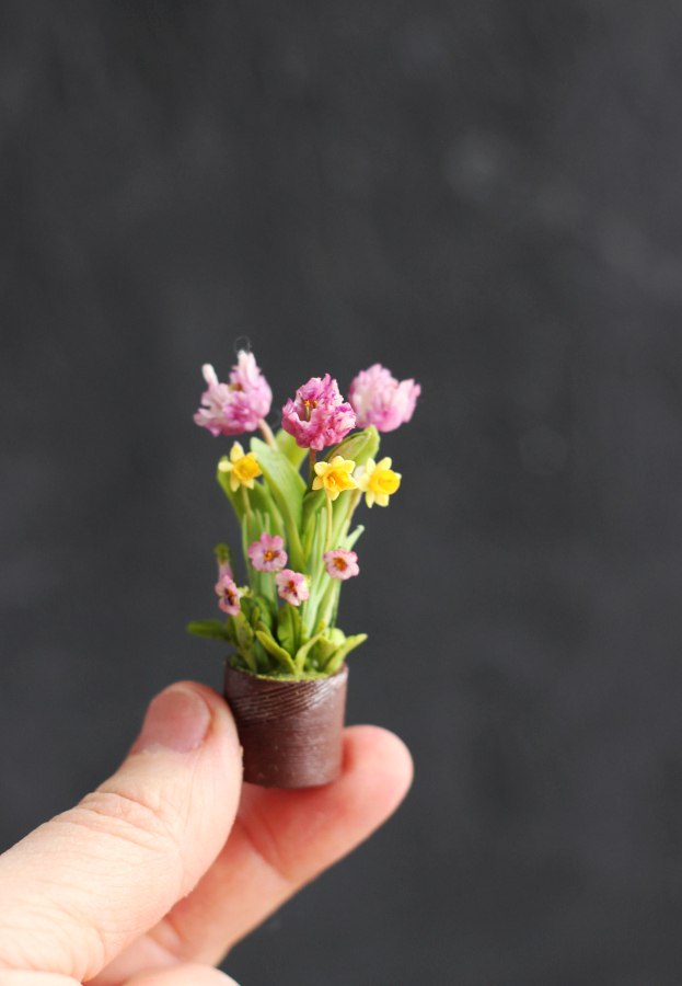 Spring composition with Easter bunny