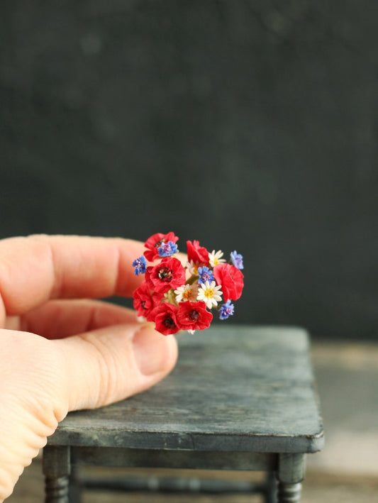 *          Bouquet of wildflowers 1:12