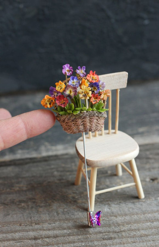 *                              Brooch basket with miniature flowers