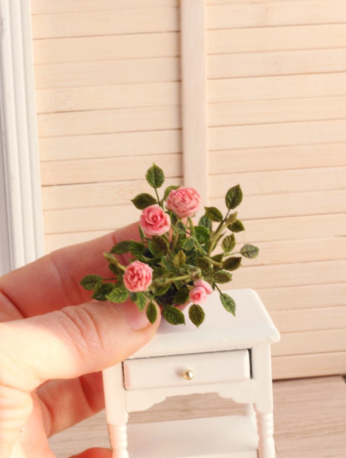 *        Rose bush 1:12