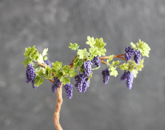 *                                        Vine of Dark Grapes 1:12